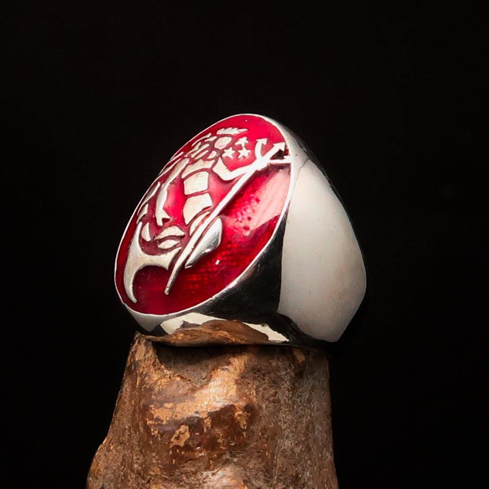 Excellent crafted Men's Aquarius Ring red Zodiac - Sterling Silver