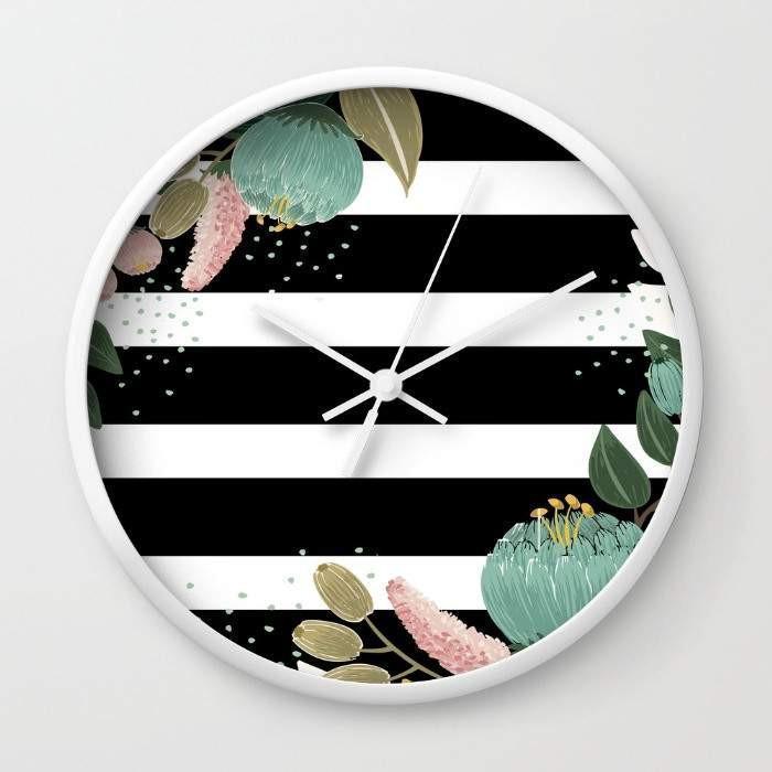 Fancy Lines Wall clock